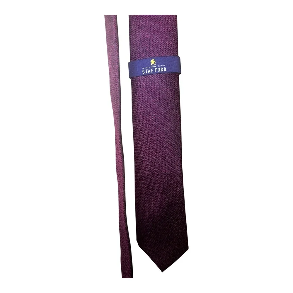 Stafford Mens Wine Burgundy Textured Solid Classic Necktie‎ New 533-4028